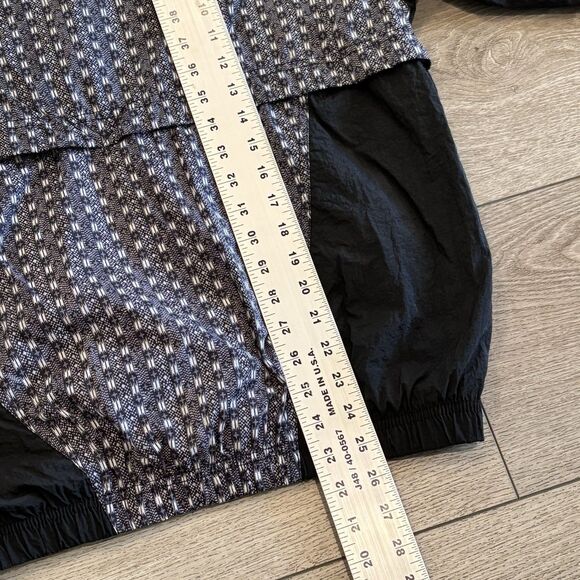 Vintage Nike Nylon Swoosh Logo Jacket Womens Large Outerwear Streetwear - Picture 9 of 10